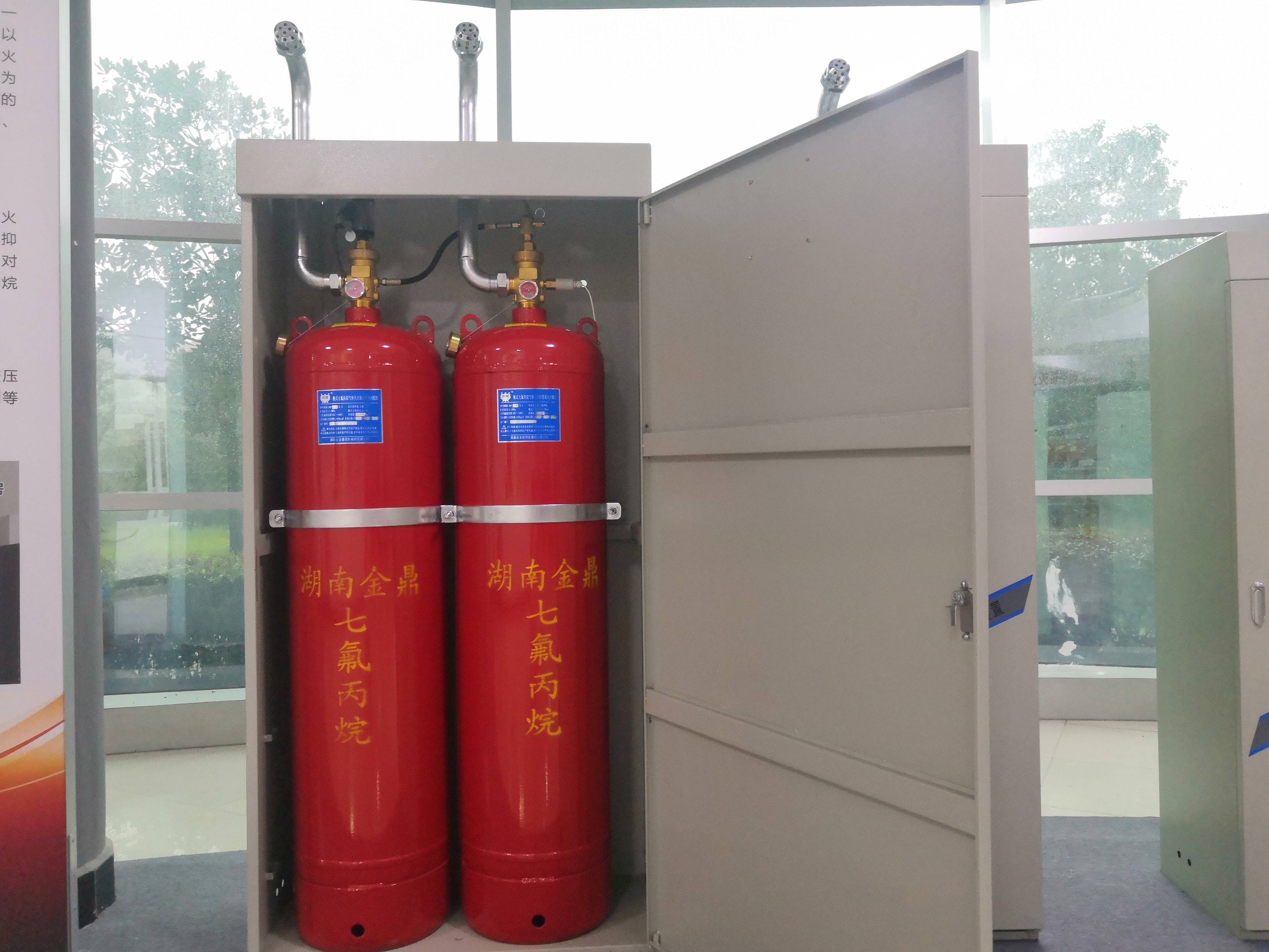 柜式七氟丙烷廠家告訴你，通信機房為什么要使用柜式七氟丙烷滅火裝置
